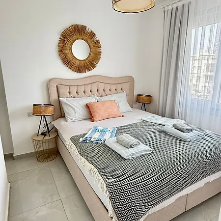 Relaxing Penthouse By The Sea *