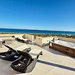 Lejlighed Penthouse Retreat By The Sea Vokolidha