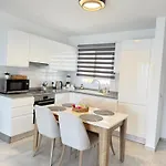 Penthouse Retreat By The Sea Lejlighed