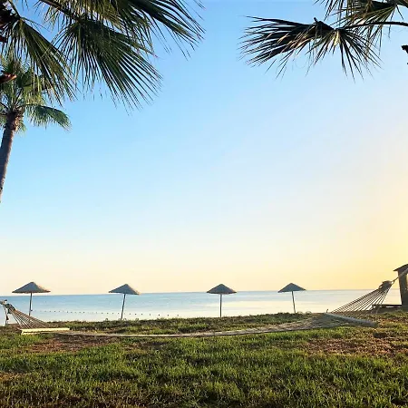 Relaxing Penthouse By The Sea Vokolidha