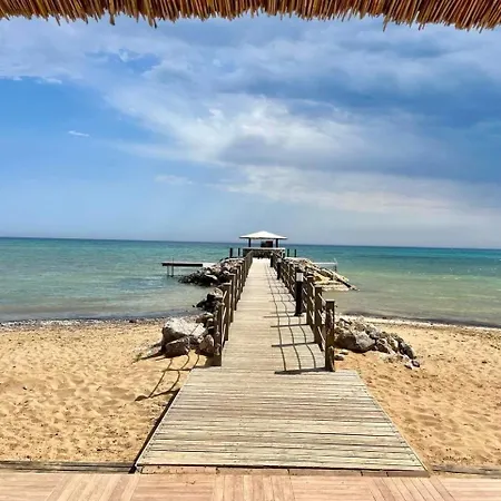 Relaxing Penthouse By The Sea *