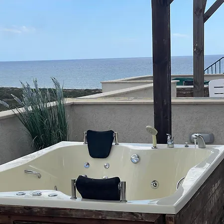 Relaxing Penthouse By The Sea 公寓 *