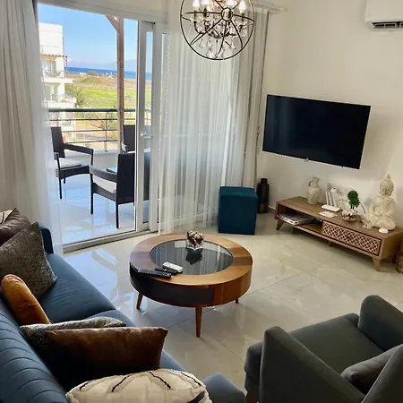 Penthouse Retreat By The Sea * Vokolidha