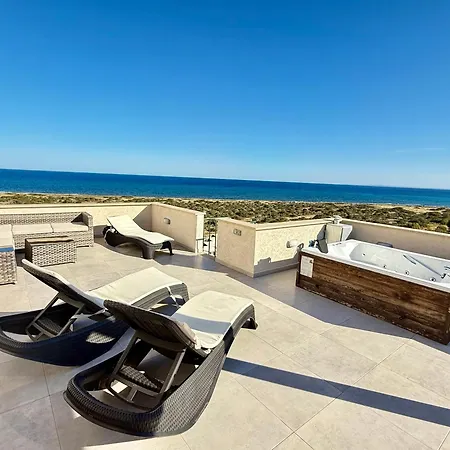 Apartment Relaxing Penthouse By The Sea Vokolidha