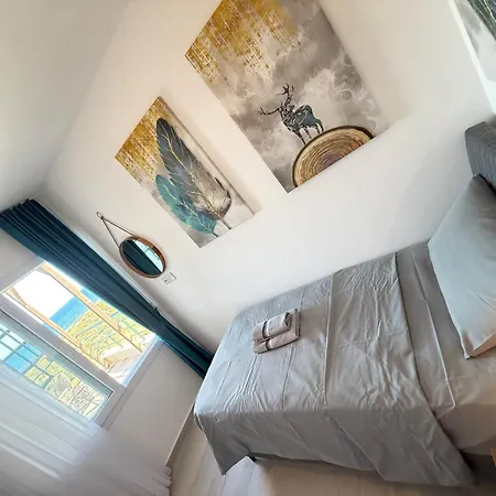 Relaxing Penthouse By The Sea Apartament *